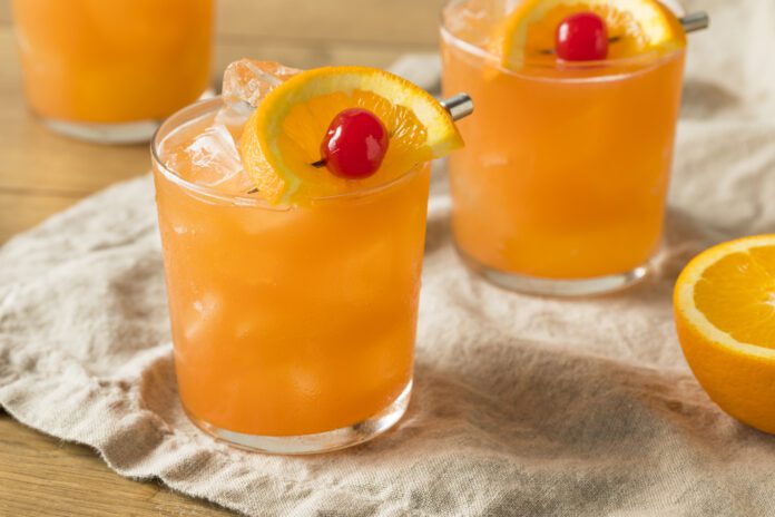 Amaretto Stone Sour Cocktail Drink Recipe