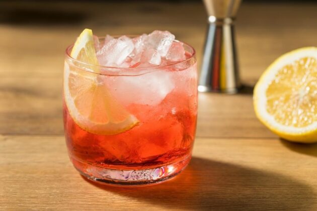 Campari Spritz Recipe: The Perfect Cocktail for Summer - cocktaildb.com