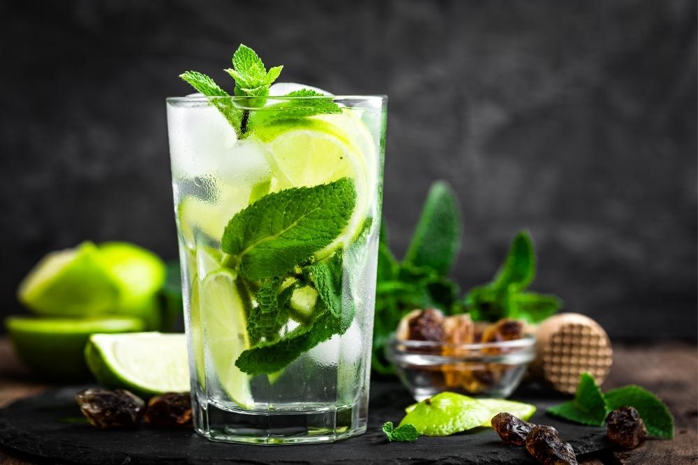 Mint Mojito Cocktail Recipe with Lime
