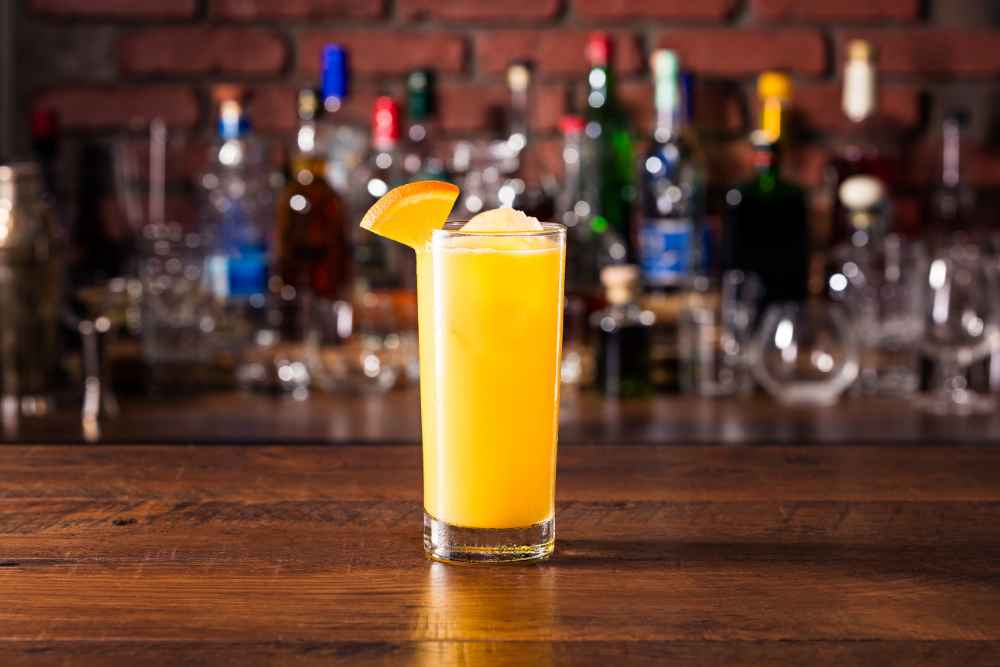 Screwdriver Cocktail - Vodka and Orange Juice